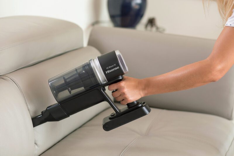 Aspirateur balai HVC6134BK