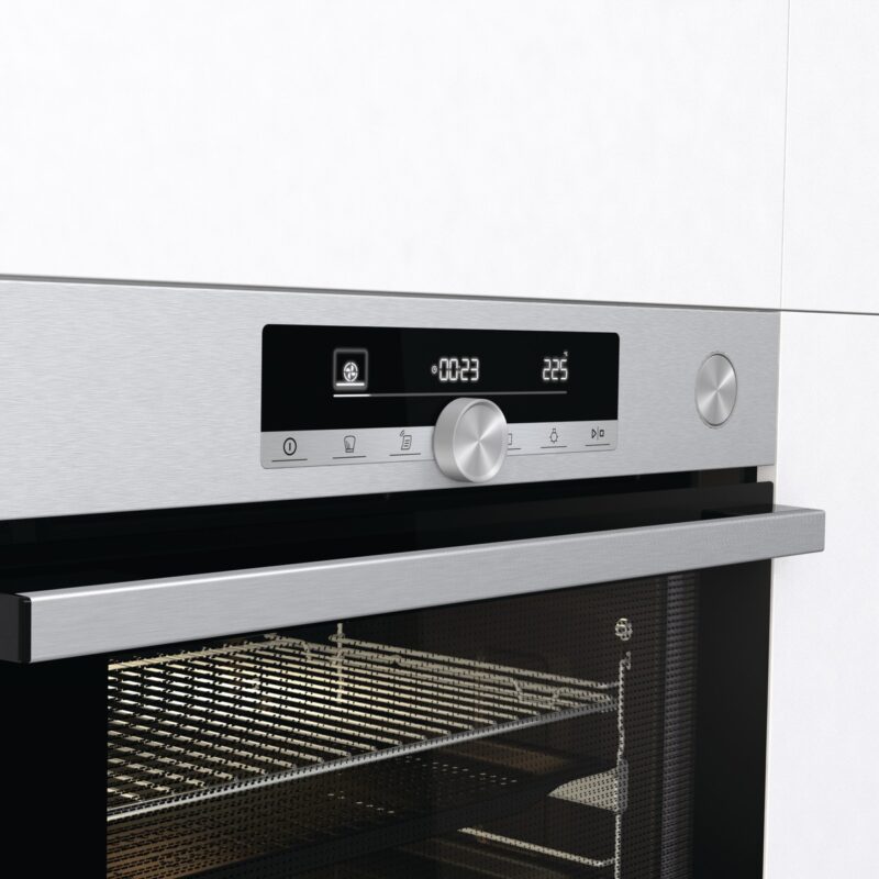 Four multifonctions SteamAdd+<br>pyrolyse<br>O643PX