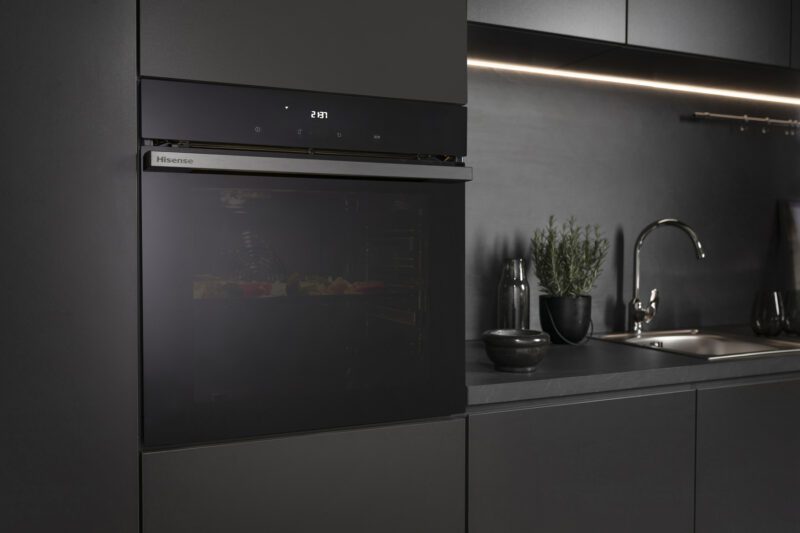 Four multifonctions SteamAdd+<br>pyrolyse<br>HO66F PizzaChef